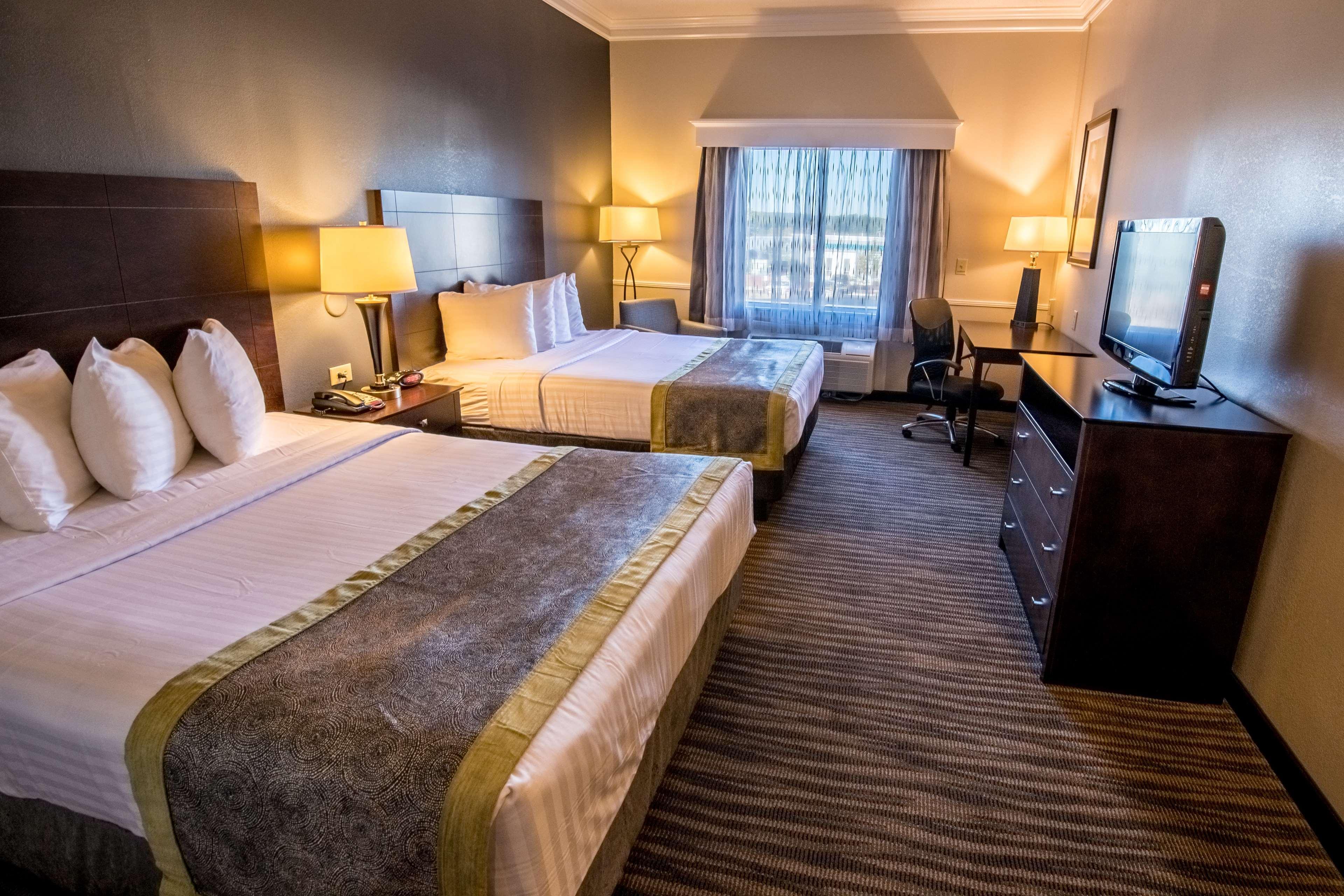 Best Western Augusta West Bagian luar foto